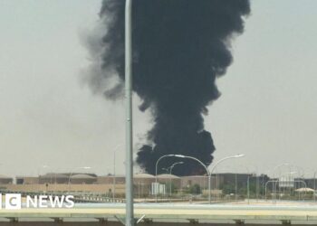 Smoke seen near Riyadh airport after air raid alerts in Saudi capital