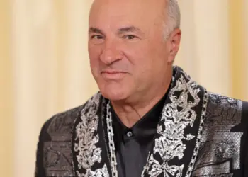 Kevin O’Leary says if you earn $68,000 a year and follow this rule, you’ll retire a millionaire