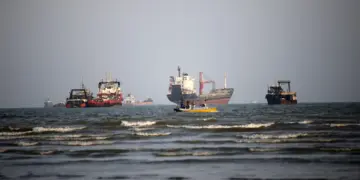 Iran War Updates: Oil prices jump to near 4-month high as Oman-Iran talks on Strait of Hormuz postponed