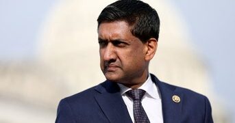 2028 Dem hopeful’s longtime ally exposed for deep ties to CCP officials: ‘Good friends’