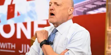 Bet on the Giants: Why Jim Cramer Favors Blue Chips for the AI Era