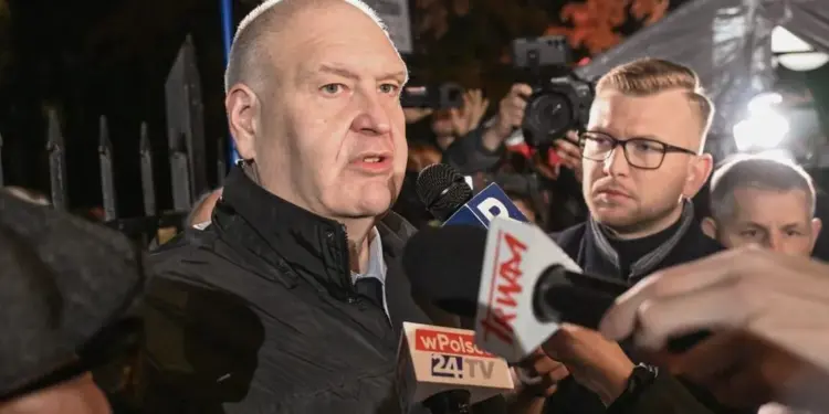 Judicial Chaos Grips Warsaw as Legal War Over Court Control Turns Violent