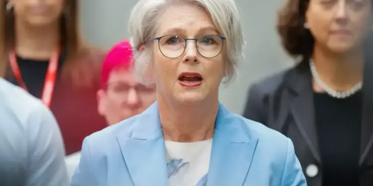 Shockwaves Across Australia After Independent Lawmaker Targeted in Violent Attack